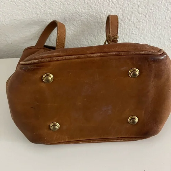 Vintage Dooney & Bourke brown leather bucket bag - Picture 7 of 14